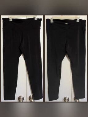 Amazon Essentials Women's Black High-Rise Active Leggings